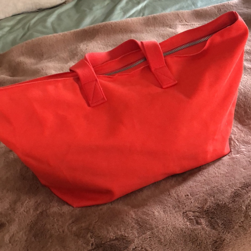 BAGGU canvas weekender bag orange papaya color